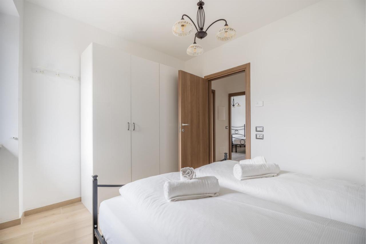 Casa Stefano Appartement Riva del Garda Buitenkant foto